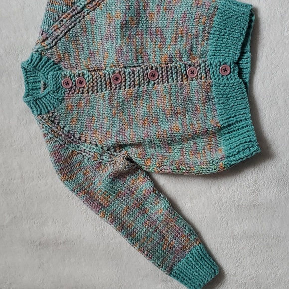 Brand New 100% handmade baby knitted sweater - Picture 3 of 11